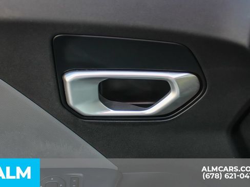 Used 2025 Kia K4 FWD image 38