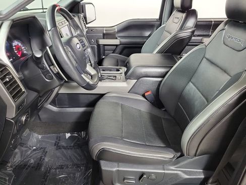 Used 2020 Ford F150 Raptor w/ Equipment Group 802A Luxury AWD/4WD image 19