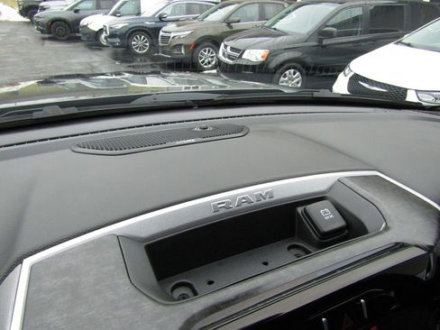 Used 2023 RAM 1500 Big Horn image 14