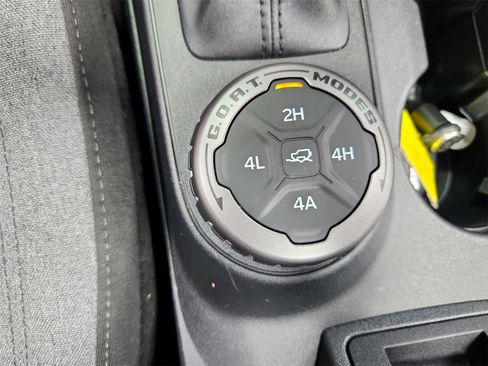 Used 2023 Ford Bronco 4-Door w/ Sasquatch Package image 26