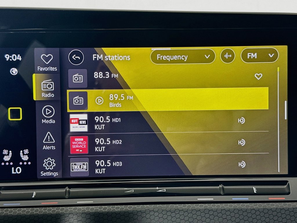 Used 2024 Volkswagen GTI SE FWD image 14
