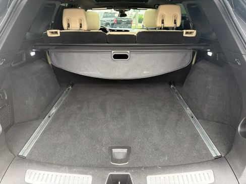 Used 2017 Cadillac XT5 Luxury w/ Driver Awareness Package AWD/4WD image 34