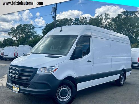 Used 2021 Mercedes-Benz Sprinter 2500 image 1
