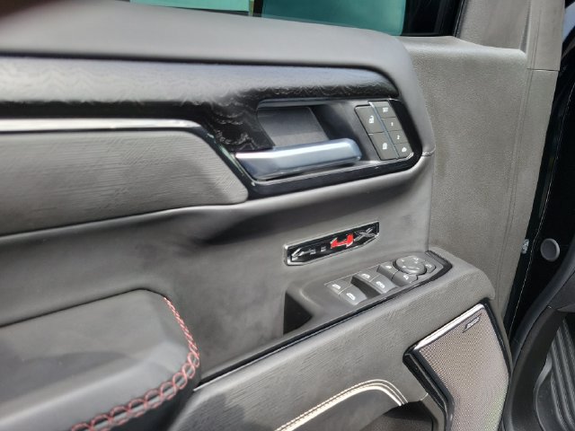 Used 2025 GMC Sierra 1500 AT4X AWD/4WD image 18