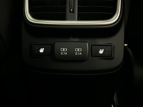 Used 2020 Subaru Outback Touring image 30