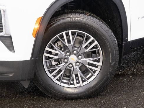 New 2026 Chevrolet Traverse LT w/ Driver Confidence Package image 22