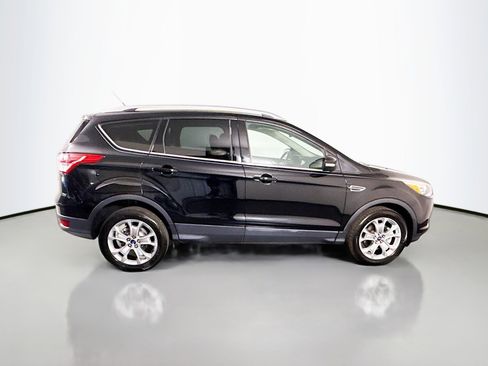 Used 2016 Ford Escape Titanium w/ Equipment Group 301A AWD/4WD image 11