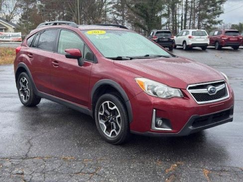 Used 2017 Subaru Crosstrek 2.0i Limited AWD/4WD image 1