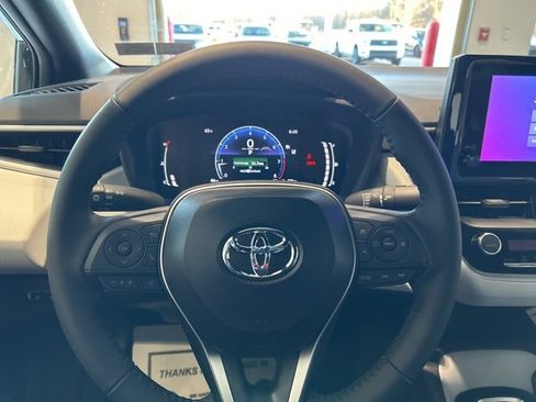 New 2026 Toyota Corolla SE image 9