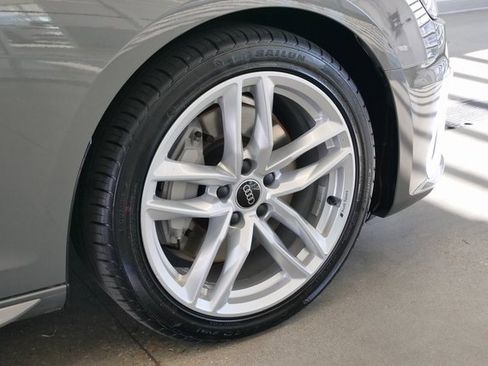 Used 2023 Audi A4 2.0T Premium Plus image 8