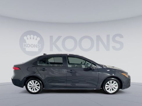 Used 2026 Toyota Corolla LE w/ LE Premium Package image 8