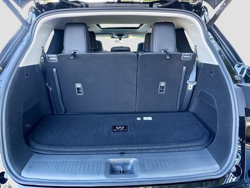Certified 2026 INFINITI QX60 Luxe w/ Cargo Package AWD/4WD image 29