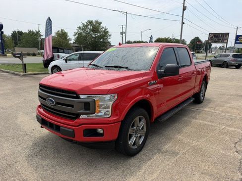 Used 2018 Ford F150 XLT w/ Equipment Group 302A Luxury AWD/4WD image 4
