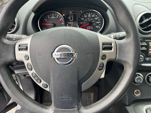Used 2014 Nissan Rogue S w/ Convenience Package FWD image 18