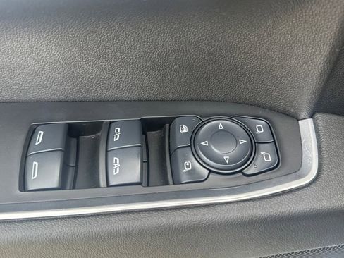 Used 2024 GMC Sierra 1500 SLT image 22