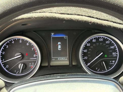 Used 2024 Toyota Camry LE FWD image 10