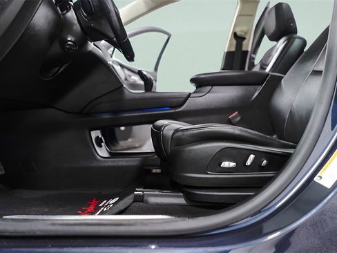 Used 2019 Cadillac XT5 Luxury image 27