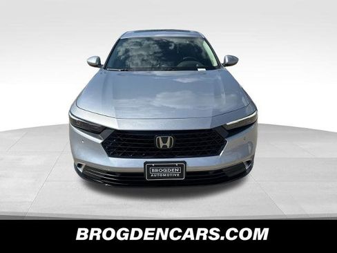 New 2025 Honda Accord Touring image 8