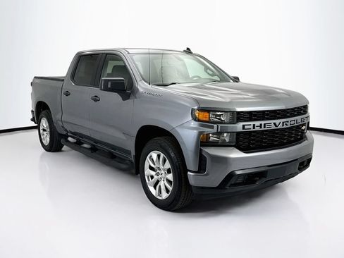 Used 2021 Chevrolet Silverado 1500 Custom AWD/4WD image 3