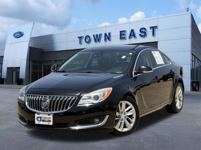 Used 2016 Buick Regal Premium w/ Driver Confidence Package #2
