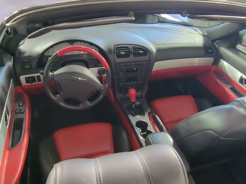 Used 2002 Ford Thunderbird image 15