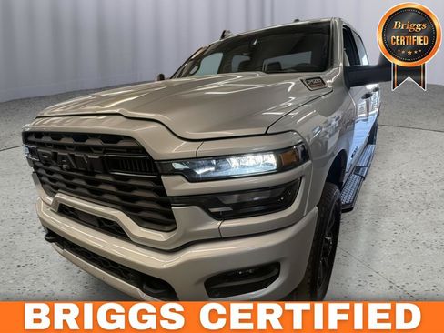 Used 2026 RAM 2500 Big Horn AWD/4WD image 1
