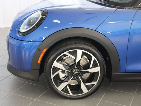 New 2026 MINI Cooper S FWD image 10