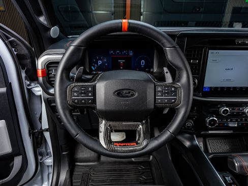 Used 2025 Ford F150 Raptor image 19