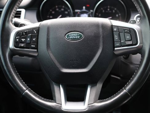 Used 2017 Land Rover Discovery Sport SE AWD/4WD image 18