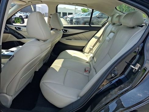 Used 2021 INFINITI Q50 Luxe w/ All Weather Package AWD/4WD image 10