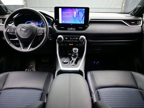 Used 2023 Toyota RAV4 XSE AWD/4WD image 17