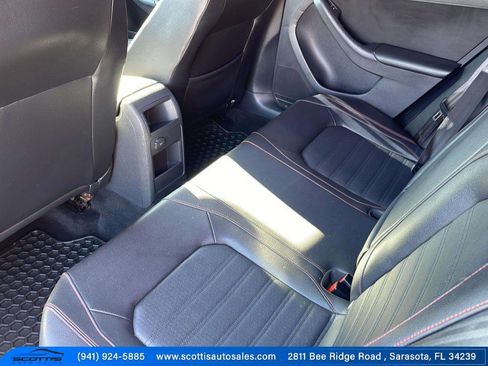 Used 2018 Volkswagen Jetta GLI FWD image 23
