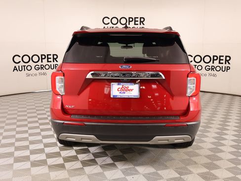 Used 2023 Ford Explorer XLT w/ Equipment Group 202A RWD image 22