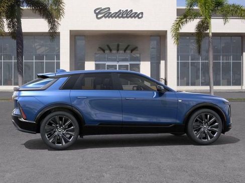 New 2025 Cadillac Lyriq Sport image 5