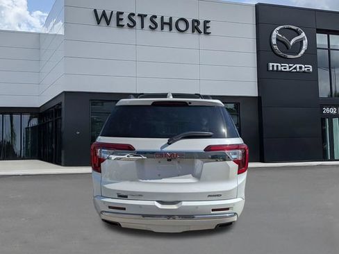 Used 2023 GMC Acadia Denali AWD/4WD image 4