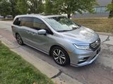 Used 2019 Honda Odyssey Elite image 4
