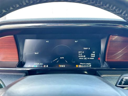 Used 2021 Lincoln Navigator Reserve w/ Luxury Package image 7