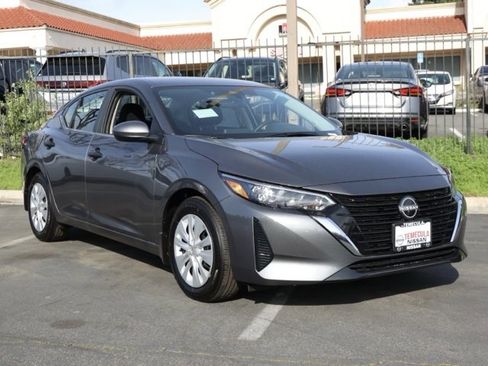 New 2025 Nissan Sentra 2.0 S image 2