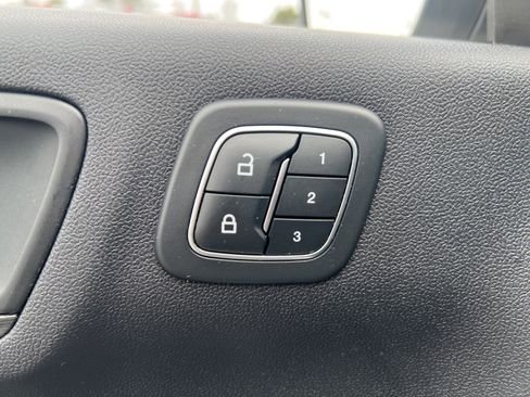 Used 2023 Ford Escape Platinum image 12