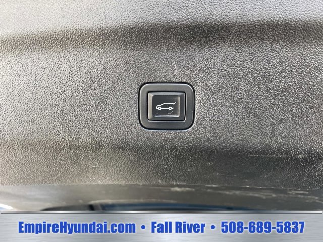Used 2025 Chevrolet Tahoe LT AWD/4WD image 7