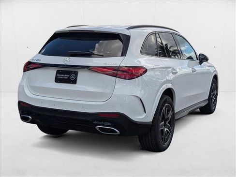 New 2026 Mercedes-Benz GLC 300 4MATIC image 2