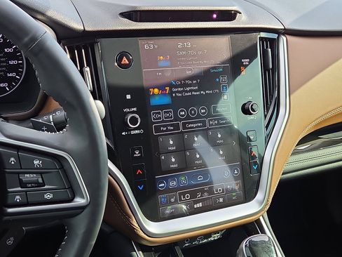 Used 2025 Subaru Outback Touring XT w/ Popular Package #2 image 16