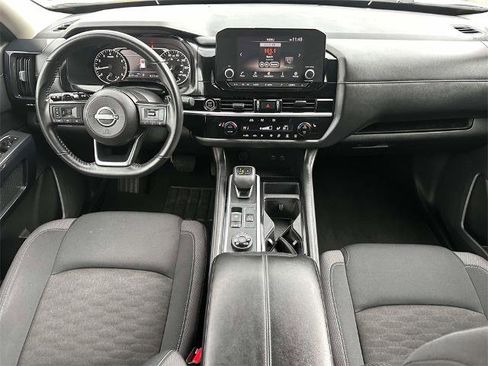 Certified 2024 Nissan Pathfinder SV image 14