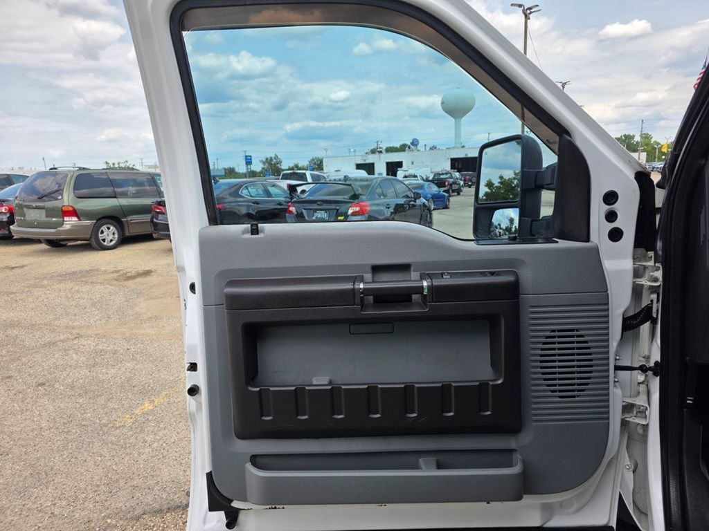 Used 2014 Ford F450 XL w/ Power Equipment Group AWD/4WD image 20