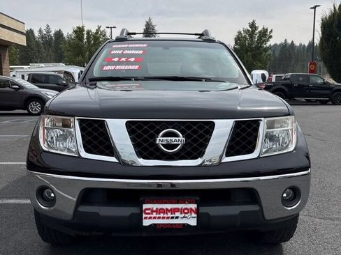 Used 2005 Nissan Frontier NISMO w/ (J01) Sunroof Pkg AWD/4WD image 2