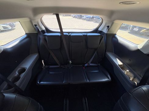 Used 2026 Kia Carnival FWD image 28