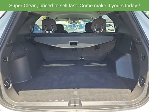 Used 2019 Chevrolet Equinox LT FWD image 12