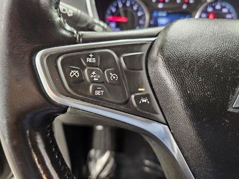 Used 2021 Chevrolet Equinox LT w/ Driver Convenience Package AWD/4WD image 12