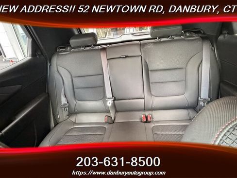 Used 2023 Chevrolet TrailBlazer RS w/ Convenience Package FWD image 17