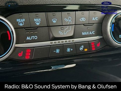 Used 2022 Ford Escape SEL w/ SEL Stealth AWD Package image 22